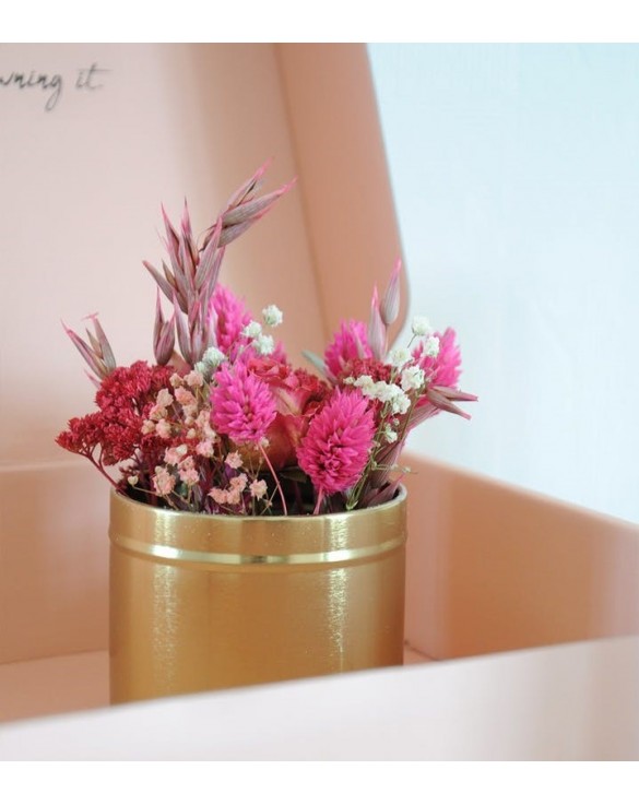Boîte florale or et rose - MANAKANA